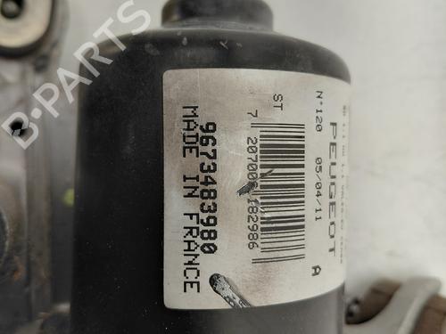 Used Front wiper motor Front wiper motor PEUGEOT RCZ 2.0 HDi (163 hp) 34211811 34211811