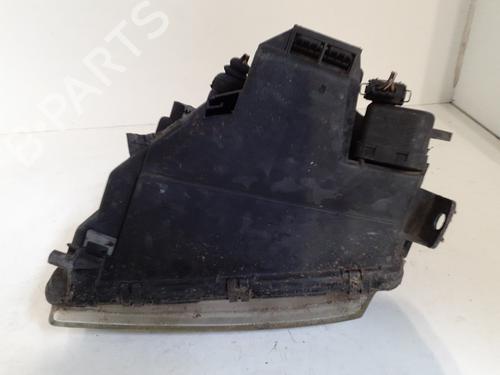 right-headlight-audi-a4-b5-8d2-1994-1995-1996-1997-1998-1999-2000-2001-24750180 main image