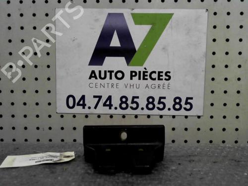Used Tailgate lock RENAULT LAGUNA I (B56_, 556_) 1.6 16V (B568, B561) (107 hp) 24743856