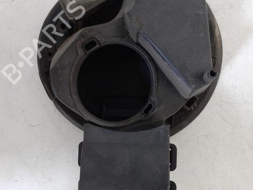 Used Fuel flap Fuel flap RENAULT CLIO V (B7_) 1.0 TCe 90 (B7MT) (91 hp) 25442655 25442655