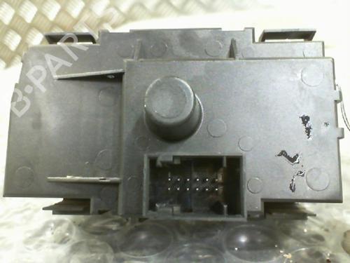 Headlight switch BMW 1 (E87) 118 d | BP24745602I24 