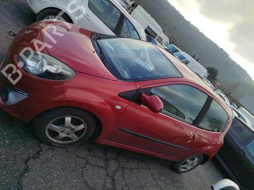 Used Parts RENAULT TWINGO II (CN0_) 1.5 dCi (CN0U) 2406753