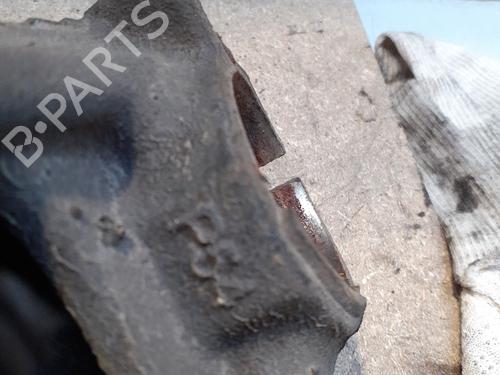 Left front steering knuckle PEUGEOT 208 I (CA_, CC_) 1.2 VTI 82 | BP26135772M25