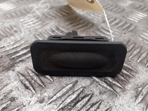 switch-renault-latitude-l70_-2010-24756489 main image