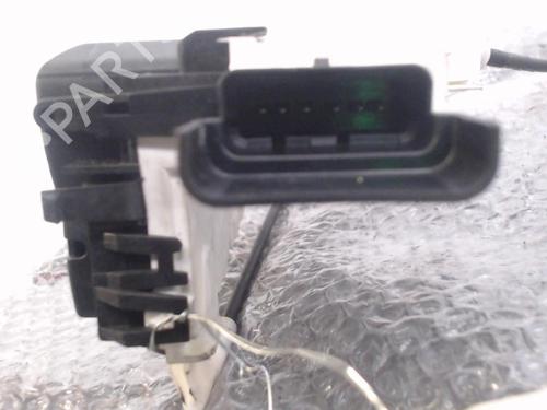 Used Front left lock Front left lock 24750125 24750125