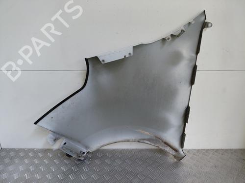Aleta delantera derecha Aleta delantera derecha RENAULT MASTER III Van (FV) 2.3 dCi 165 RWD (FV0P, FV0U, FV10, FV12, FV1E) (163 hp) 35779597 35779597