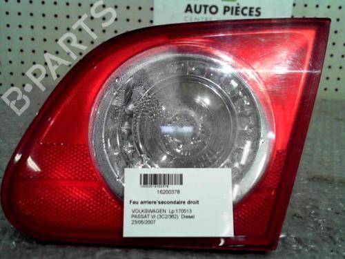 Right tailgate light VW PASSAT B6 (3C2) 2.0 TDI 16V | BP24743980C80 - Image 3