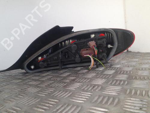 Used Left taillight PEUGEOT 406 Coupe (8C) 2.2 HDI (133 hp) 24759292