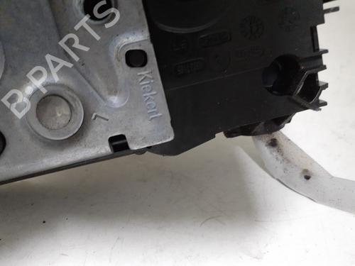 Front left lock PEUGEOT 208 I (CA_, CC_) 1.6 HDi | BP26020121C98 