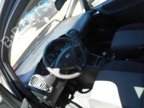 Right taillight OPEL ZAFIRA A MPV (T98) 2.0 DI 16V (F75) | BP24769692C35 