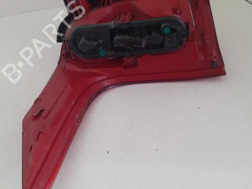 right-taillight-peugeot-5008-0u_-0e_-2009-2010-2011-2012-2013-2014-2015-2016-2017-26736788 main image