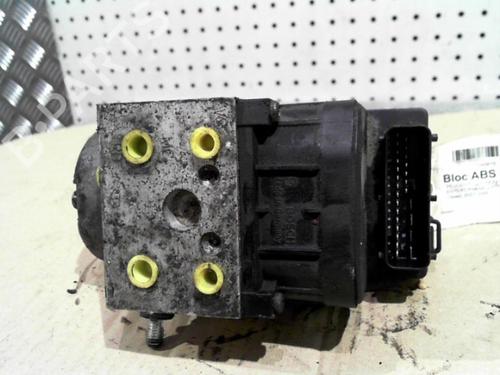 Used ABS pump PEUGEOT EXPERT Van (222) 2.0 HDI (94 hp) 24752735