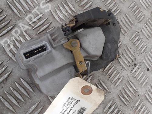 Used Rear right lock PEUGEOT 206 Hatchback (2A/C) 1.4 i (75 hp) 24757679