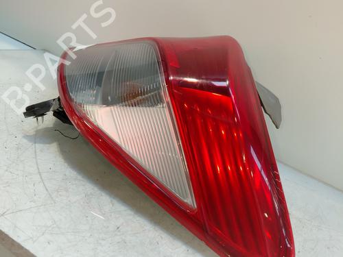 Used Right taillight Right taillight TOYOTA YARIS (_P13_) 1.4 D (NLP130_, NLP130) (90 hp) 31864677 31864677