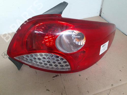 Right taillight PEUGEOT 206+ (2L_, 2M_) 1.4 i (2LKFWA, 2MKFWA) | BP24758858C35 