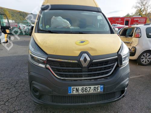 Brugte RENAULT TRAFIC III Van (FG_) 2.0 dCi 145 (FGML) (145 hp) 4311566