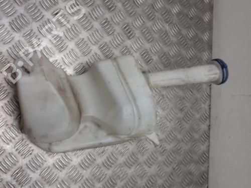 Used Windscreen washer tank Windscreen washer tank CITROËN XSARA (N1) 1.6 16V (109 hp) 24756910 24756910