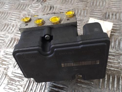 Used ABS pump ABS pump RENAULT MEGANE III Grandtour (KZ0/1) 1.5 dCi (KZ1M, KZ1W, KZ0R) (106 hp) 24747556 24747556