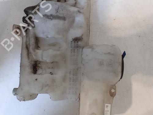 Used Windscreen washer tank MERCEDES-BENZ VITO Van (W638) 112 CDI 2.2 (638.094) (122 hp) 24949379