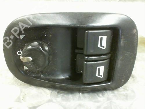 Used Switch PEUGEOT 206 Hatchback (2A/C) 1.1 i (60 hp) 31200338