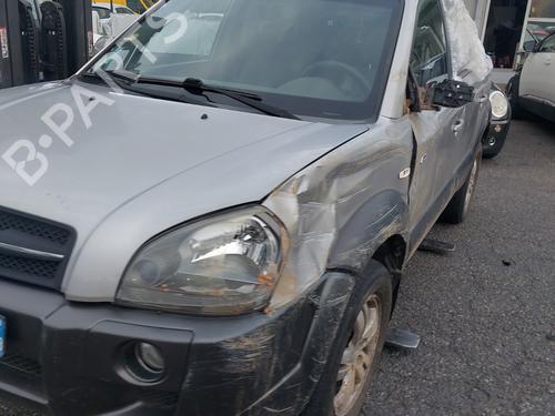 Used Parts HYUNDAI TUCSON (JM)  2.0 CRDi All-wheel Drive  4404657