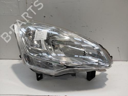 Used Right headlight Right headlight CITROËN BERLINGO Box Body/MPV (B9) 1.6 BlueHDi 100 (99 hp) 40122989 40122989