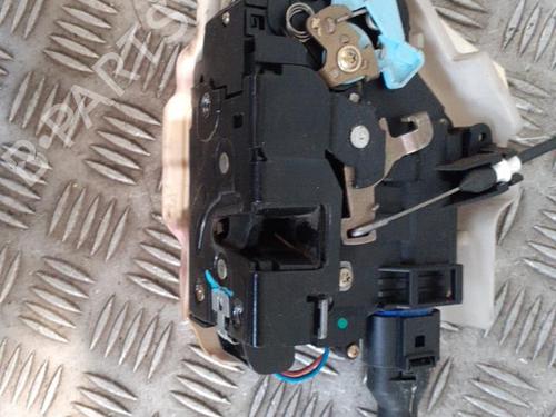 front-left-lock-vw-golf-v-1k1-2003-2004-2005-2006-2007-2008-2009-2010-24757394 main image