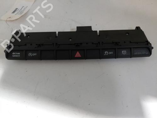 Used Warning switch Warning switch AUDI A3 Sportback (8VA, 8VF) 1.6 TDI (110 hp) 30318523 30318523