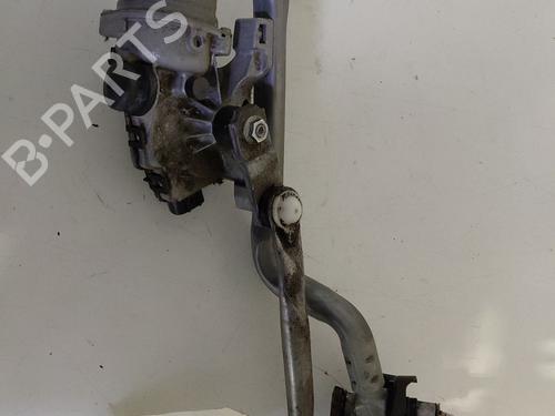 Used Front wiper motor TOYOTA YARIS (_P13_) 1.0 (KSP130_, KSP130) (69 hp) 31712172