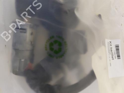 Used Ignition barrel RENAULT CLIO II (BB_, CB_) 1.2 (BB0A, BB0F, BB10, BB1K, BB28, BB2D, BB2H, CB0A,... (58 hp) 30096041