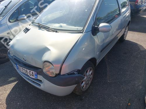 Brugte RENAULT TWINGO I (C06_) 1.2 (C066, C068) (58 hp) 4263900