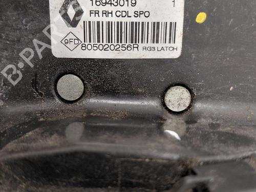 front-right-lock-renault-megane-iv-hatchback-b9amn_-2015-39630697 main image