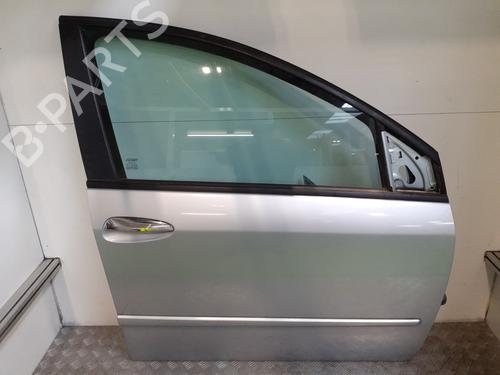 Used Right front door FIAT CROMA (194_) 1.9 D Multijet (194AXC1B, 194AXC12) (150 hp) 25144851
