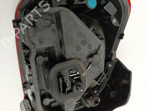 Used Right taillight Right taillight CITROËN C3 III (SX) 1.2 PureTech 82 (83 hp) 33741754 33741754