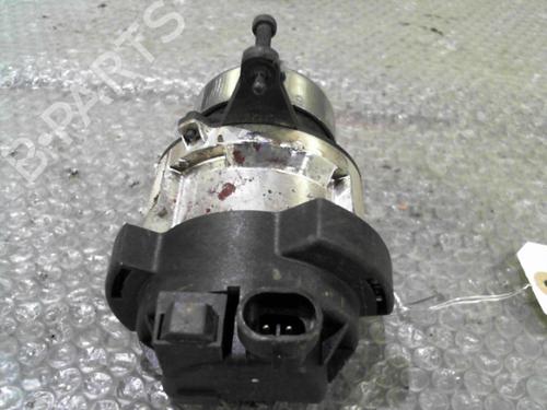 Used Right front fog light Right front fog light 24765488 24765488