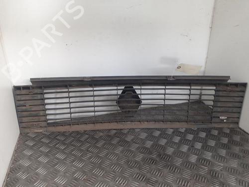Used Grille Grille 24739776 24739776