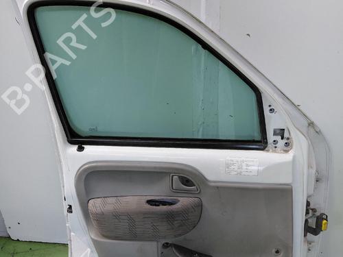 Used Left front door Left front door 38549267 38549267