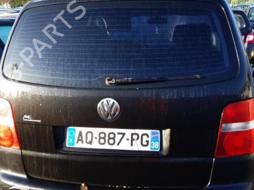 Left headlight VW TOURAN (1T1, 1T2) 1.9 TDI | BP24755554C28 