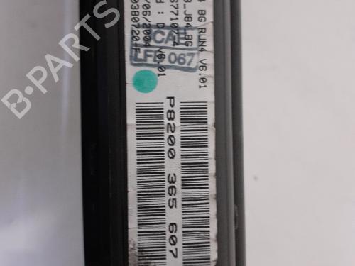 Cockpit RENAULT SCÉNIC II (JM0/1_) 2.0 (JM05, JM0U, JM1N, JM1U, JM2V) | BP28509663C47