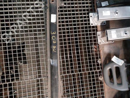 Used Front bumper reinforcement PEUGEOT 307 Break (3E) 2.0 HDi 135 (136 hp) 30125982