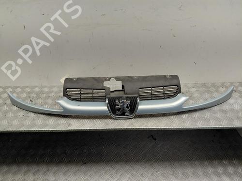 Used Grille Grille 38012442 38012442