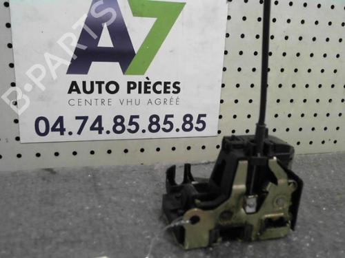 Used Front right lock RENAULT MEGANE I (BA0/1_) 1.9 dCi (BA05, BA1F) (102 hp) 24763629