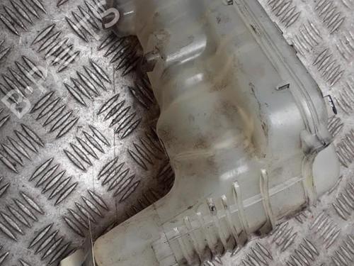 expansion-tank-renault-latitude-l70_-2010-24756465 main image