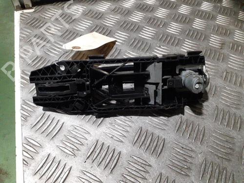 Front left exterior door handle VW GOLF VI (5K1) 2.0 TDI | BP24756172C128 