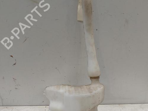 Used Windscreen washer tank Windscreen washer tank RENAULT MASTER III Van (FV) 2.3 dCi 125 FWD (FV0C, FV0D, FV0G, FV0H, FV0J, FV0K,... (125 hp) 39729121 39729121