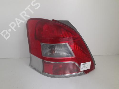 Left taillight TOYOTA YARIS (_P9_) 1.4 D-4D (NLP90_, NLP90R) 815610D251
