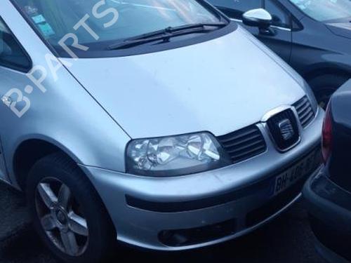 Left headlight SEAT ALHAMBRA (7V8, 7V9) 1.9 TDI | BP24766143C28 
