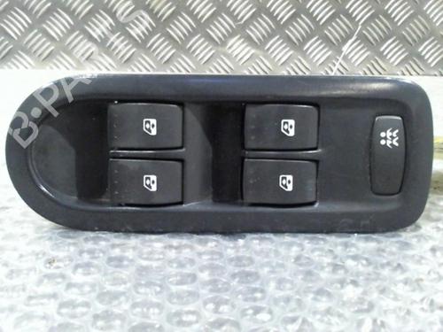 Used Switch RENAULT MEGANE II (BM0/1_, CM0/1_) 1.9 dCi (BM0G, CM0G) (120 hp) 24752543