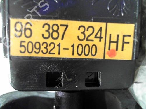 Switch CHEVROLET NUBIRA Saloon 1.6 | BP24752381I30 