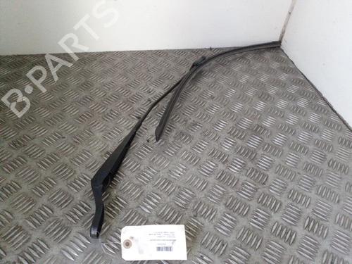 Used Front windshield wiper arm PEUGEOT 208 I (CA_, CC_) 1.4 HDi (68 hp) 24767062